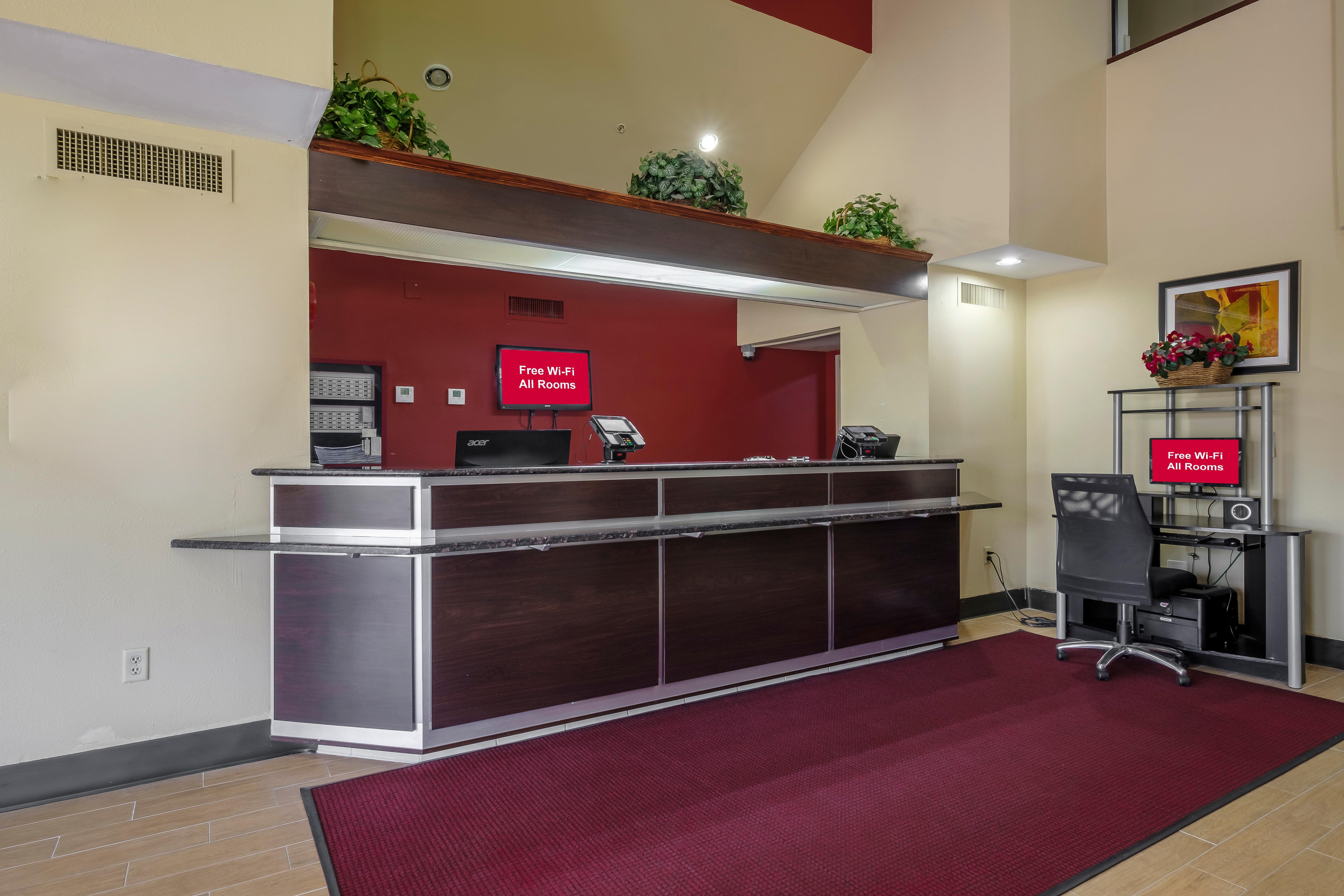 Red Roof Inn Pensacola Fairgrounds Exterior photo
